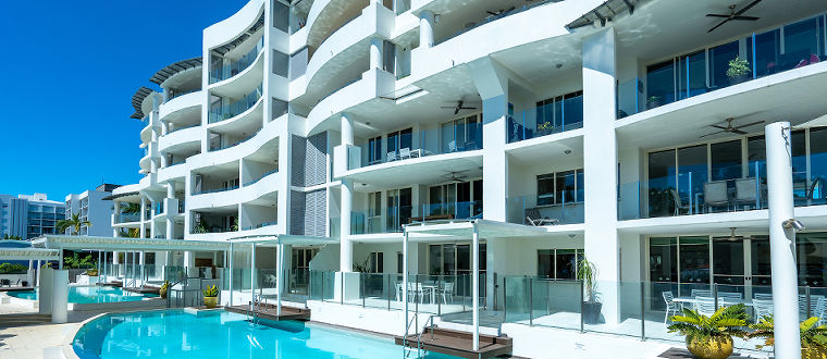 Waters Edge Cairns Luxury Apartment Accommodation Cairns