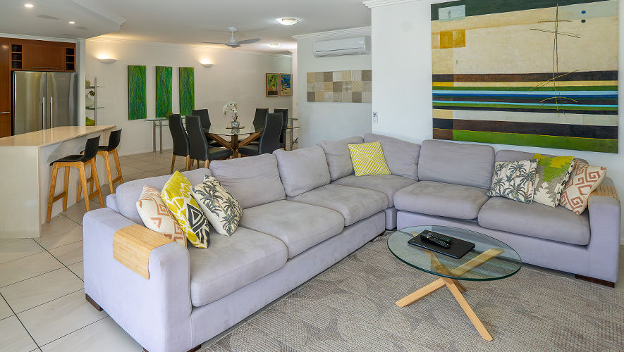 Waters Edge Cairns 5 Star Luxury Apartments 3 bedroom swimout