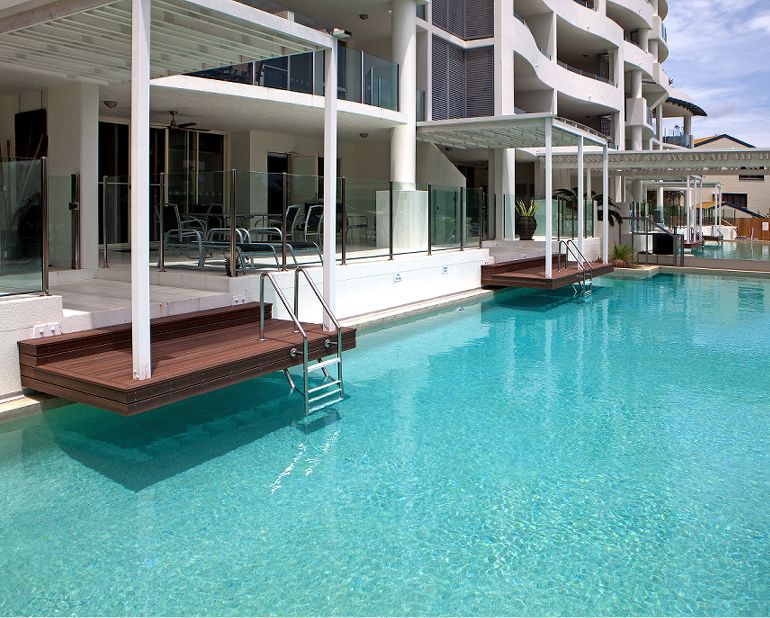 Waters Edge Cairns Luxury Apartment Accommodation Cairns